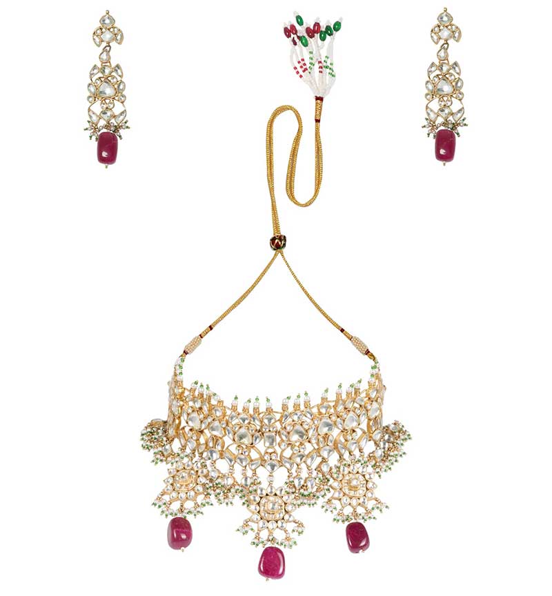 Maroon Pearls & White jadtar studded Necklace with Maang tikka
