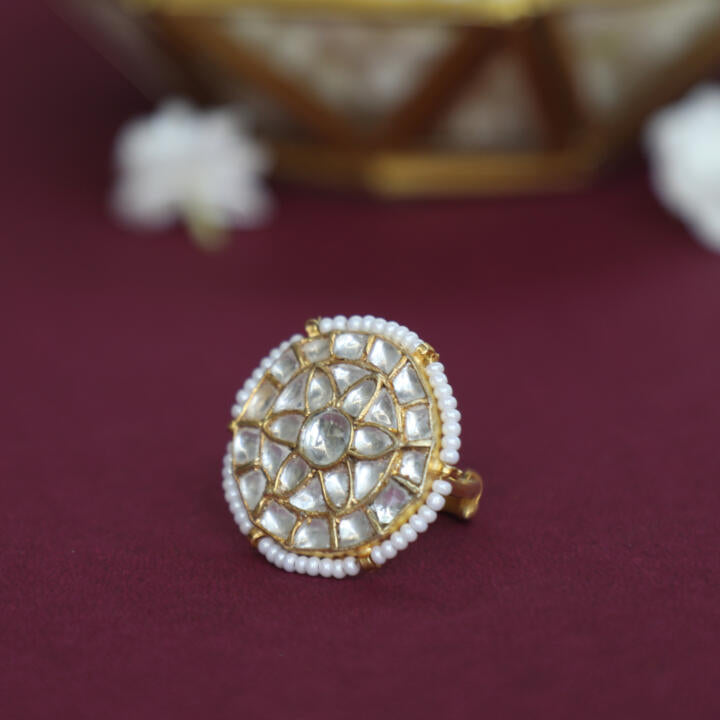Small White Jadtar Stone Ring