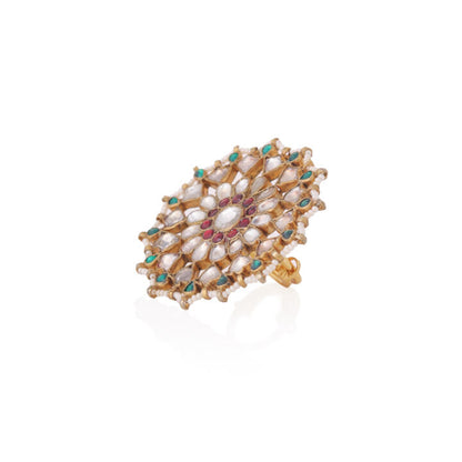 Green and red tone jadtar ring