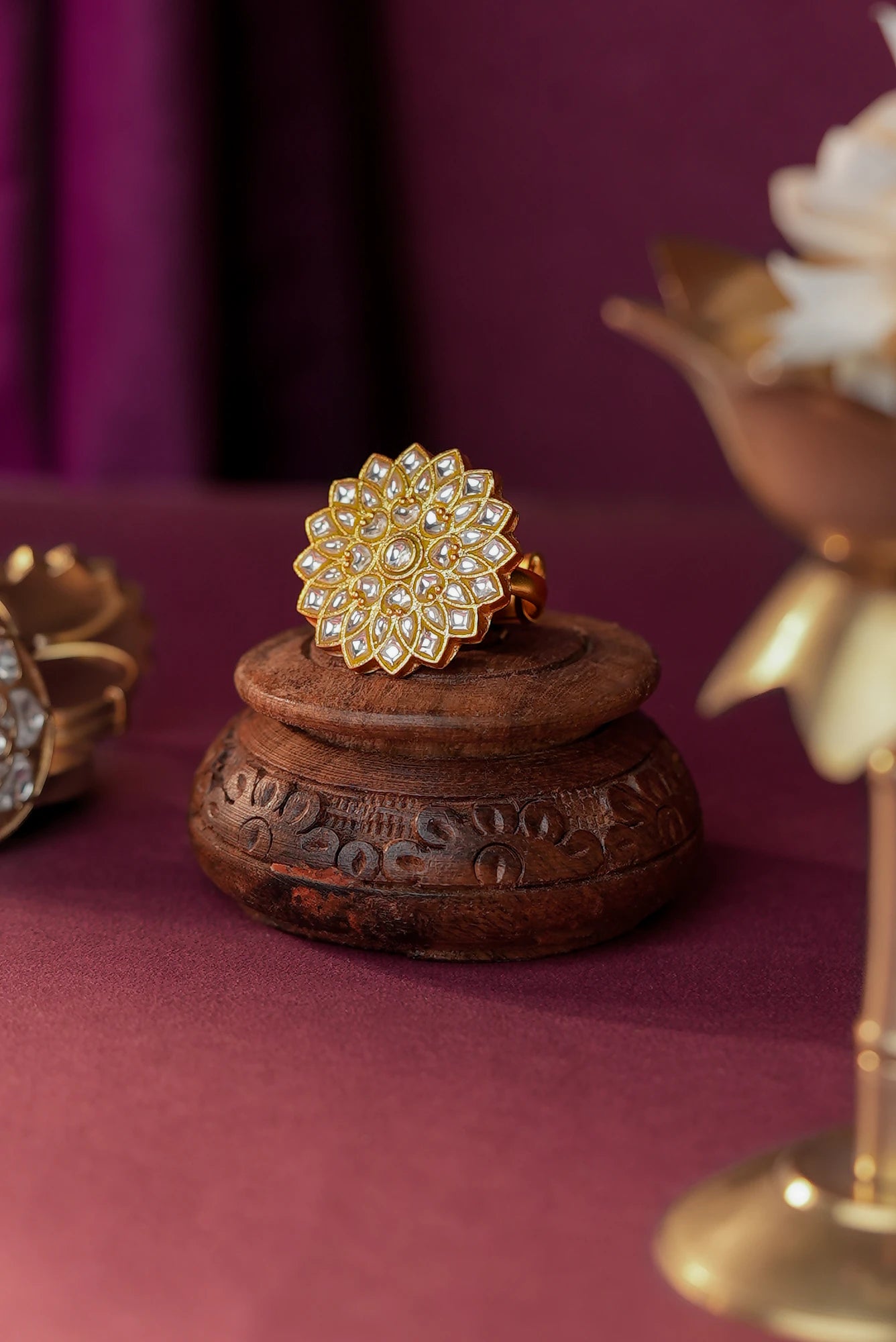 Gold plated White Floral ring