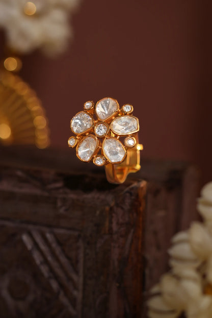 Gold-toned  moissanite floral ring