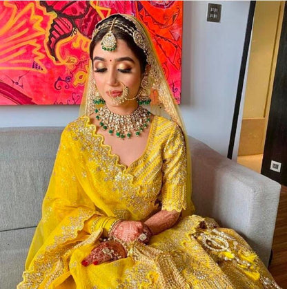 Full Neck Set With Jhumkis