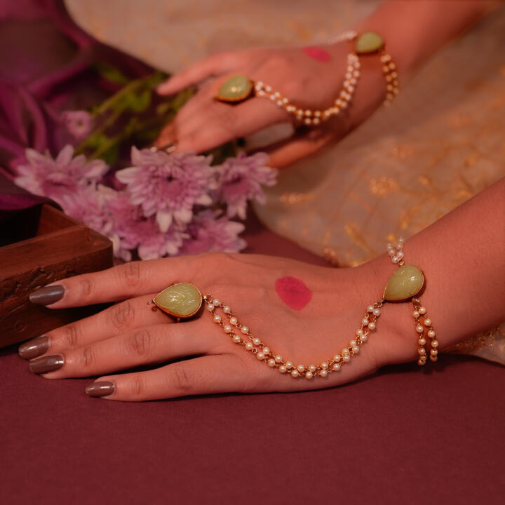 Pearl Hathphool,panja,hand harness,Indian jewellery