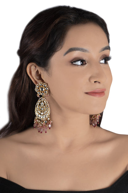 WHITE EARRINGS WITH PASTEL PINK BEADS