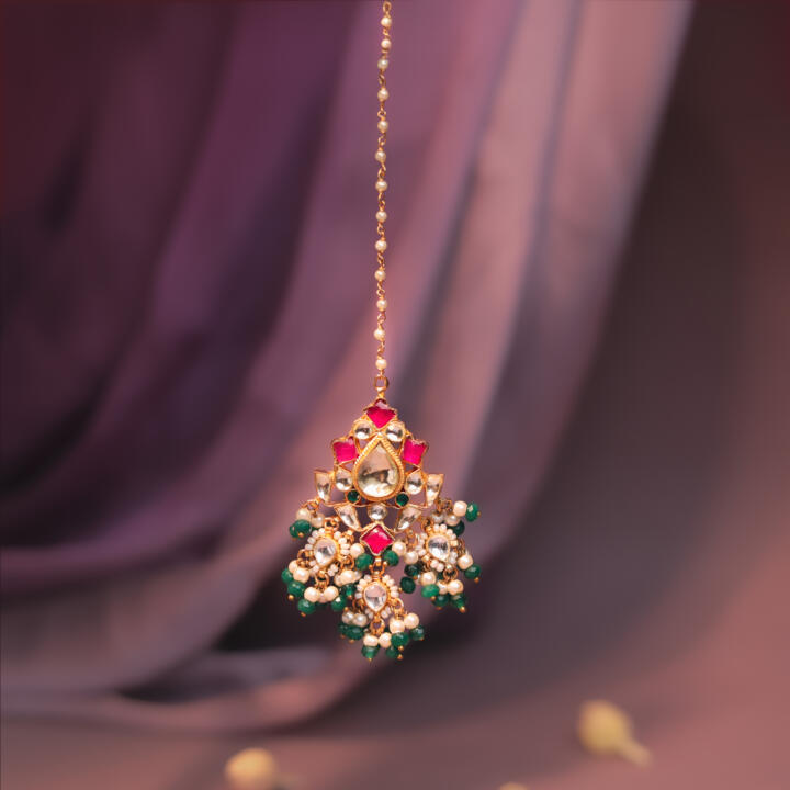 White And Pink Embellished Mangtikka