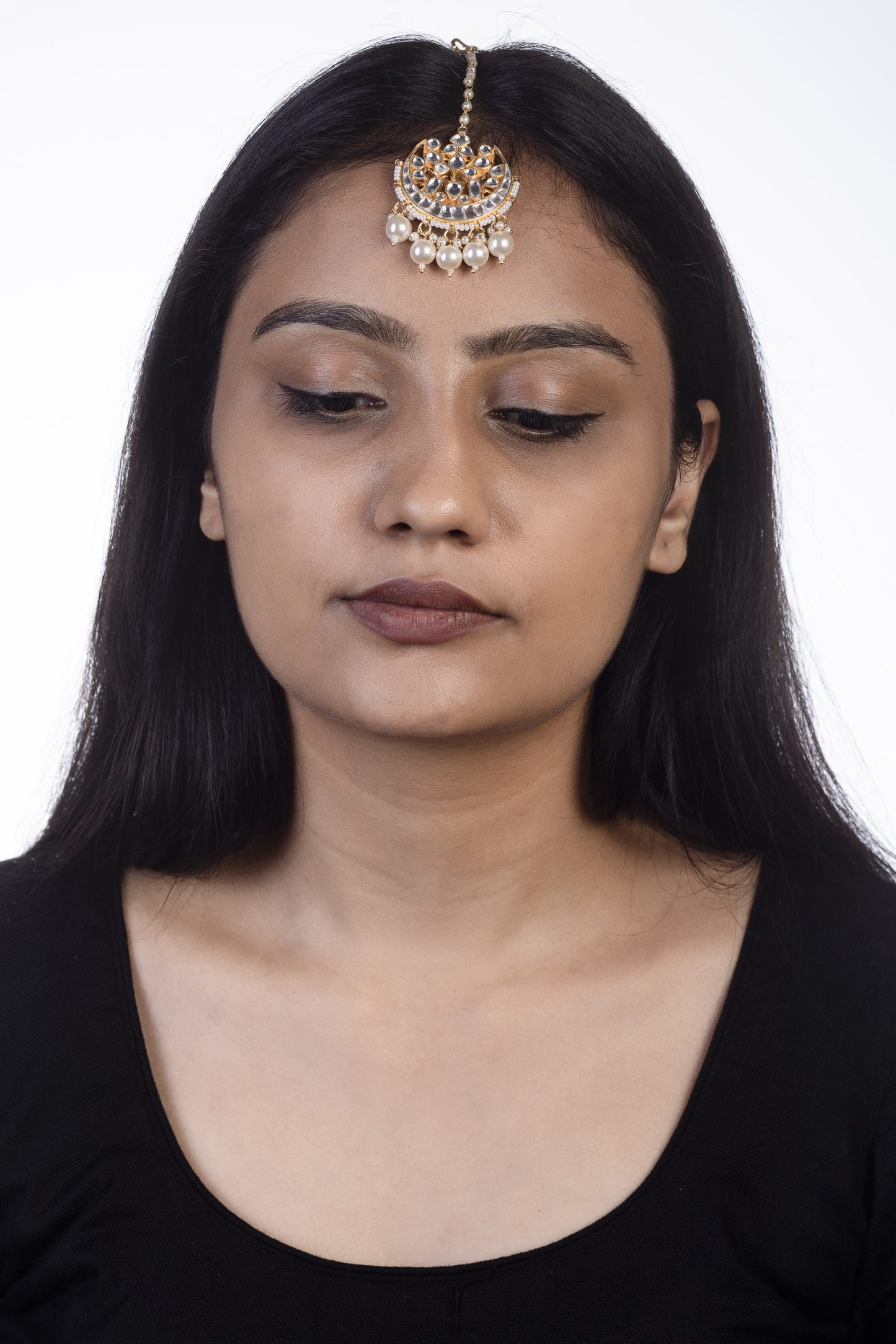 Moon Shapped Stone Studded Maang Tikka
