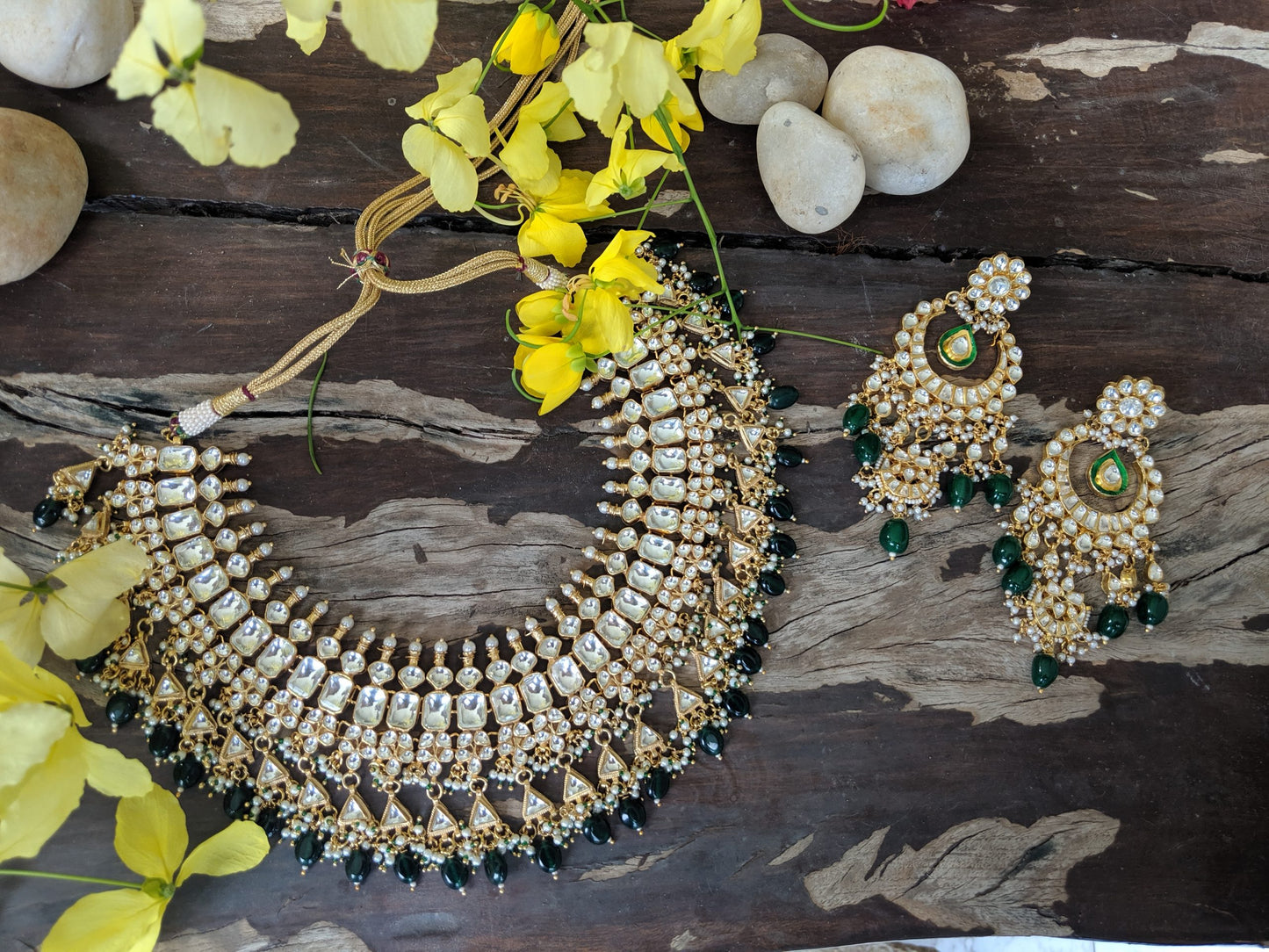 22Kt Gold Plated Emerald & Pearl Necklace Set