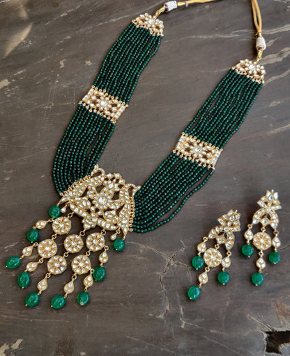 Green long necklace jewellery