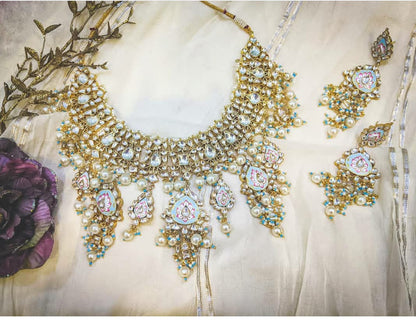 PINK AND WHITE MINA WORK NECKLACE SET WITH FIROZI HINT