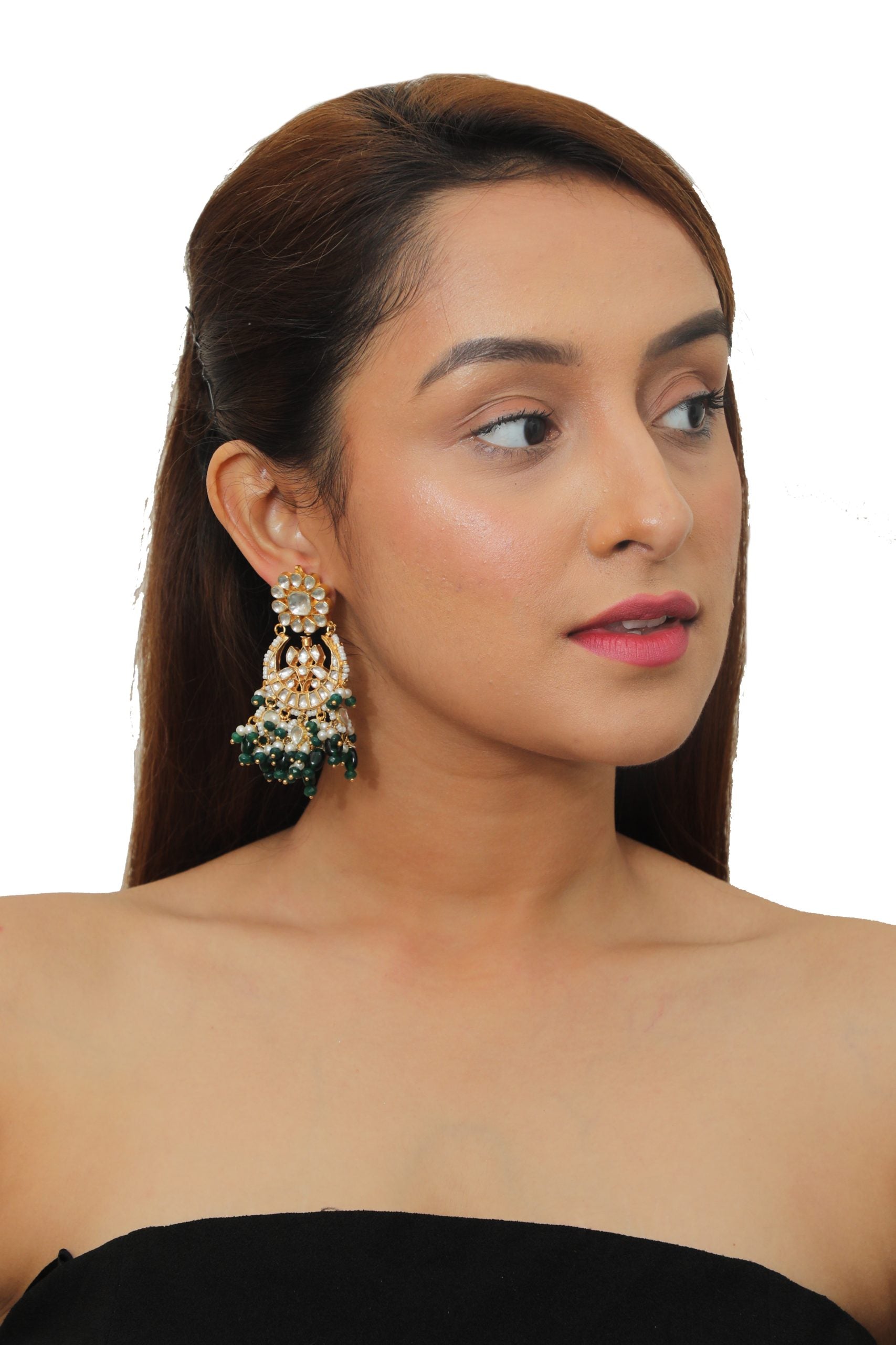 WHITE JADTAR STONE WITH SMALL GREEN BEADS NECKLACE SET