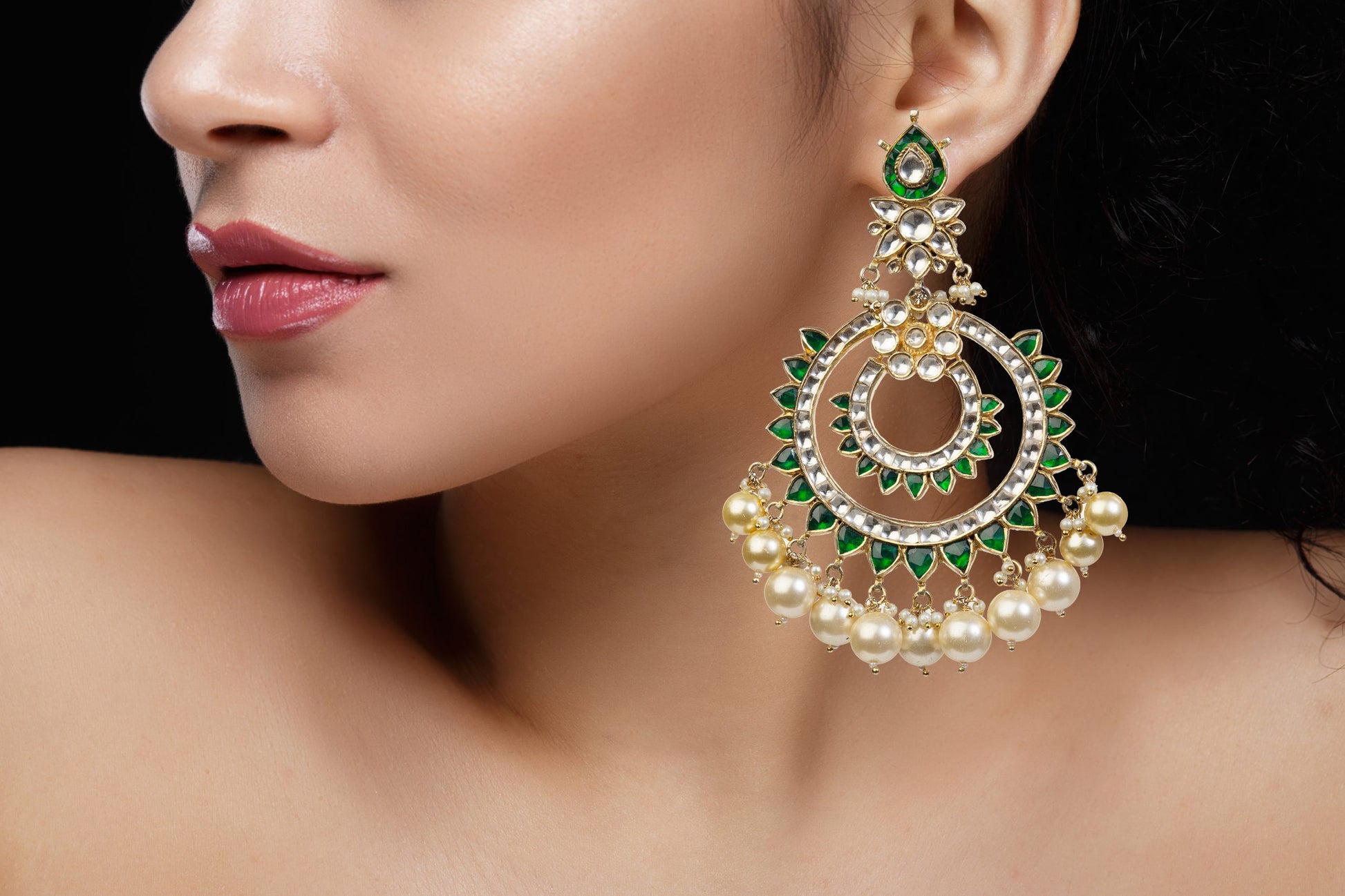 GREEN TWO LINE LEAF SHAPE CHAND BAALIS