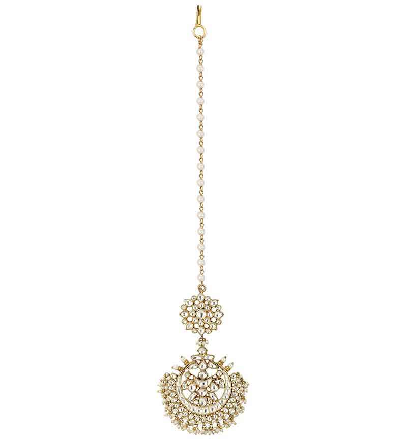jadtar and Beads studded Bridal Maang tikka Designs