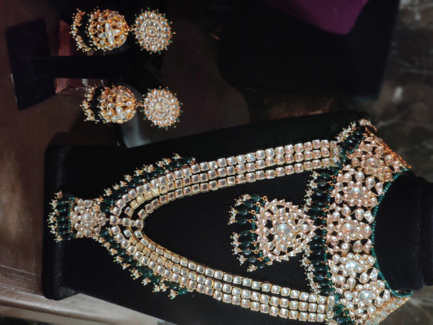 WHITE JADTAR STONE WITH GREEN BEADS HEAVY NECKLACE WITH  JHUMKI & LONG PENDAND