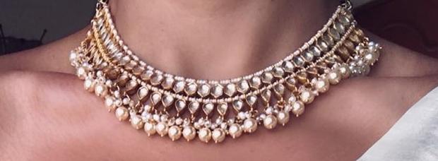 RED AND WHITE SMALL JADTAR STONE SINGLE LINE NECKLACE WITH PEARL