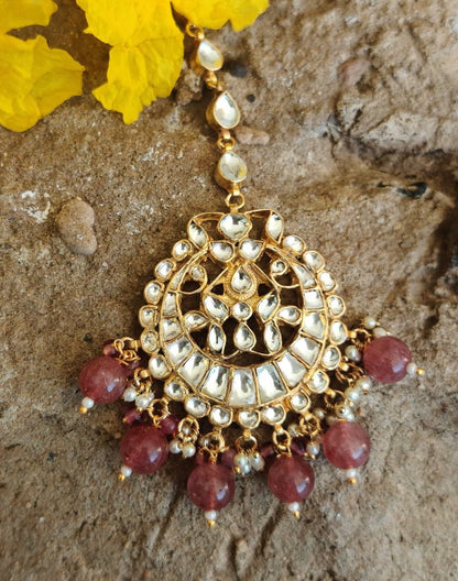 TIKKA IN WHITE WITH DARK PINK BEADS