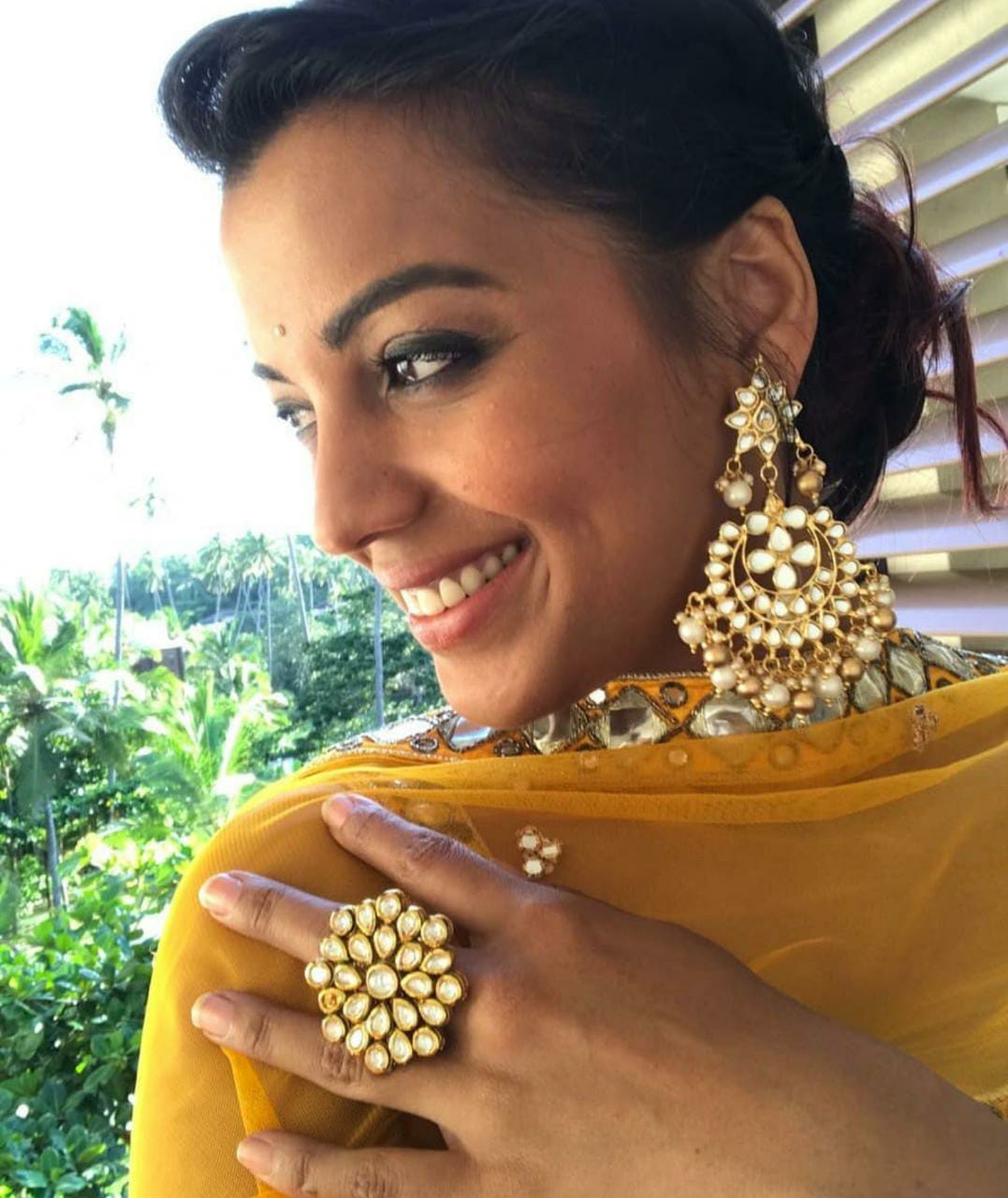 Royal looking Jadtar Ring